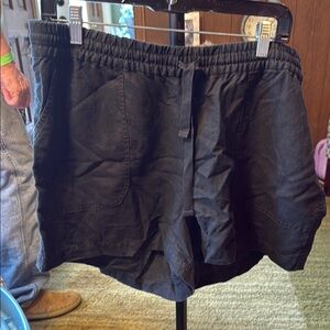 J. Crew Black Women's Shorts​